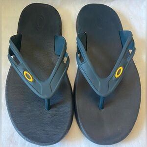 Oakley Mens Ellipse Sandal Size 7.5 Black Rubber Thong Flip Flop Slide Casual